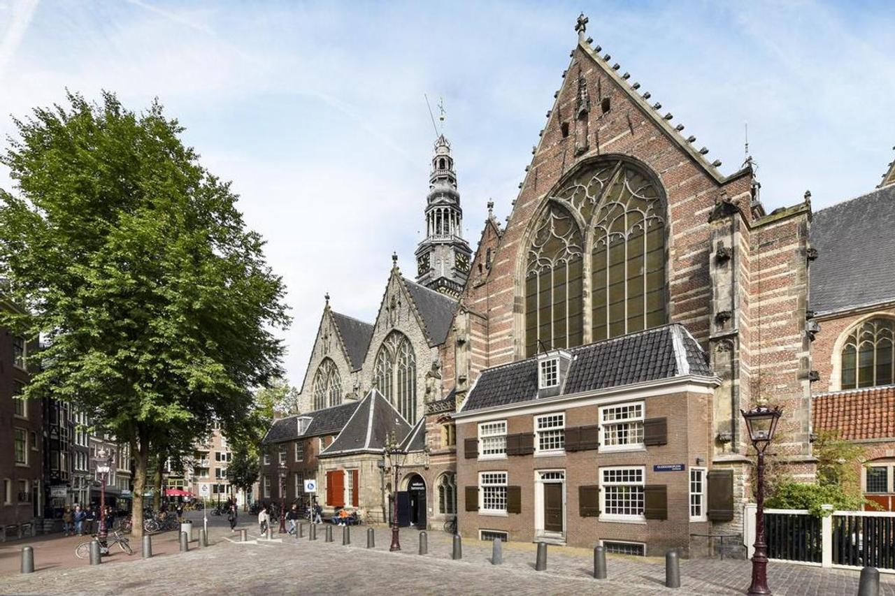 Two balconies in the heart of Amsterdam - Image 18