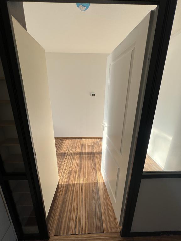 Vijf slaapkamers, twee keukens en een tuin - Afbeelding 16