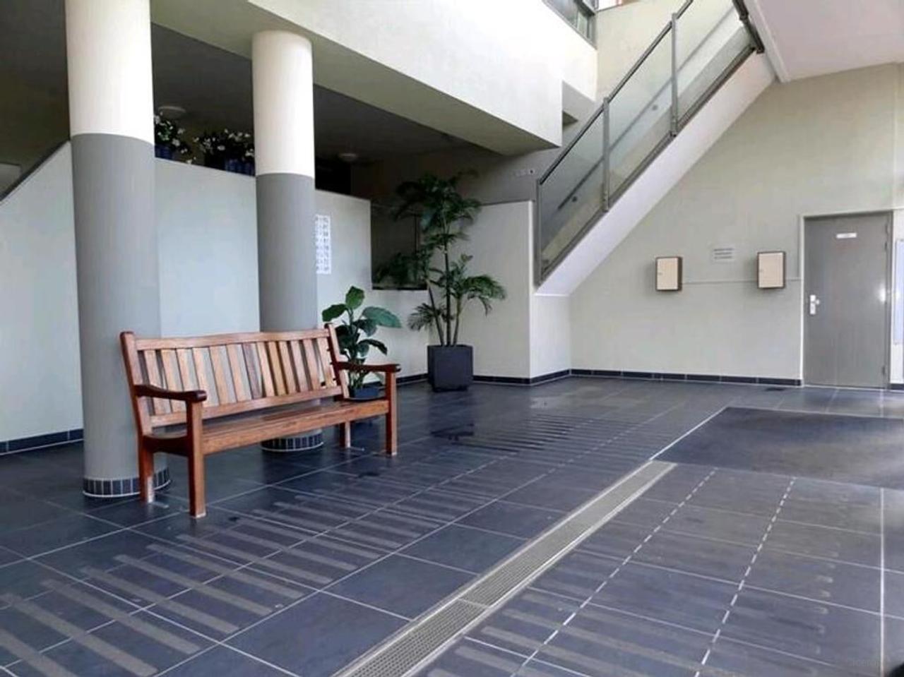105 m² huurappartement met balkon - Afbeelding 3
