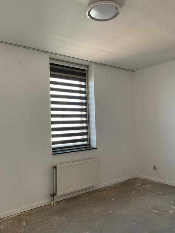 105 m² huurappartement met balkon - Afbeelding 4