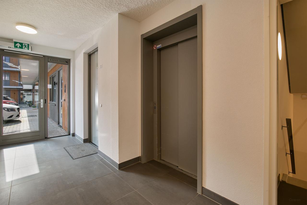 Energy-efficient apartment with balcony - Image 9
