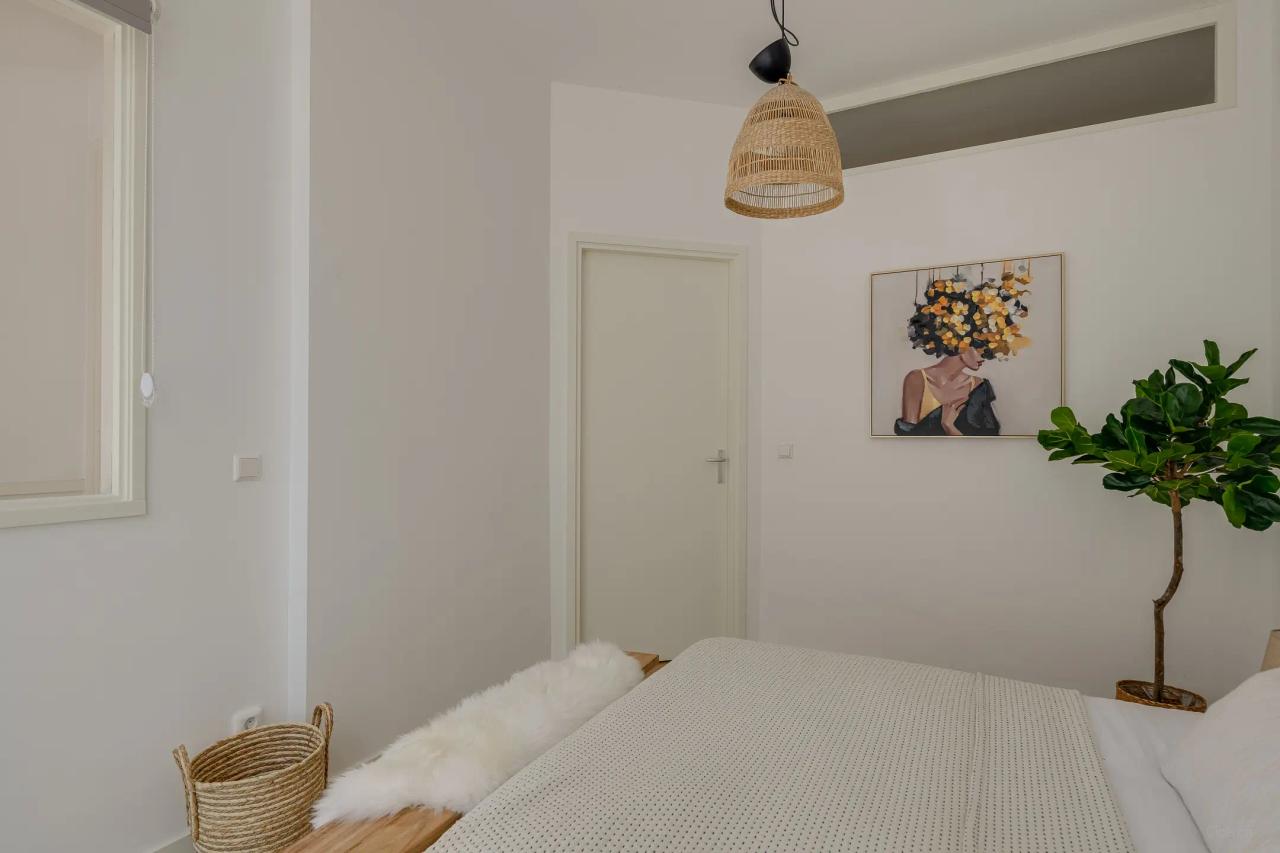 78 m² Ground-Floor Apartment with 2 Bedrooms - Image 12