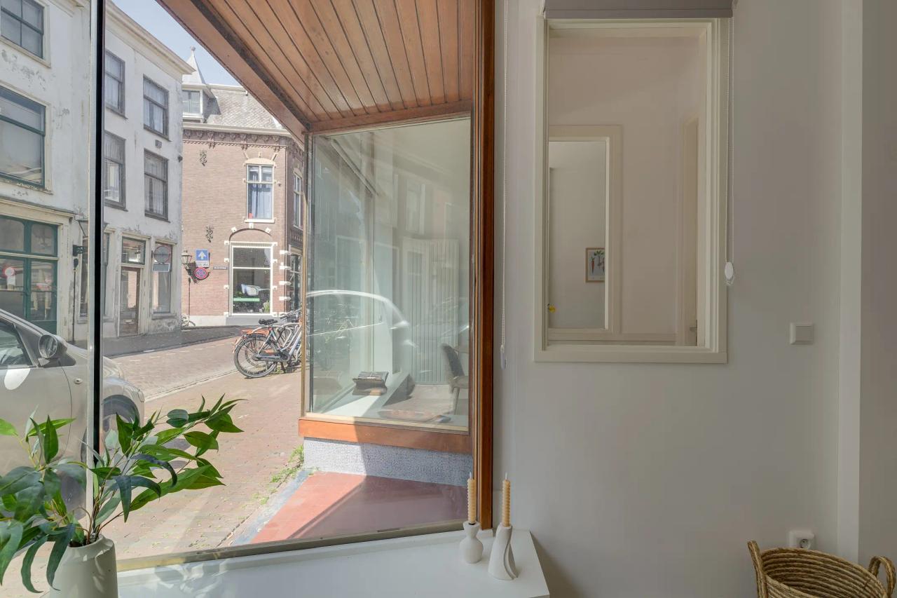 78 m² Ground-Floor Apartment with 2 Bedrooms - Image 13
