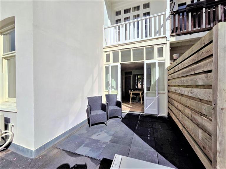 55 m² Home with South-Facing Terrace in De Pijp - Image 8