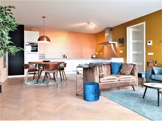 85 m² met IJ-uitzicht en zonnig balkon