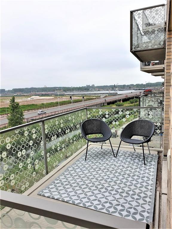 85 m² met IJ-uitzicht en zonnig balkon - Afbeelding 7