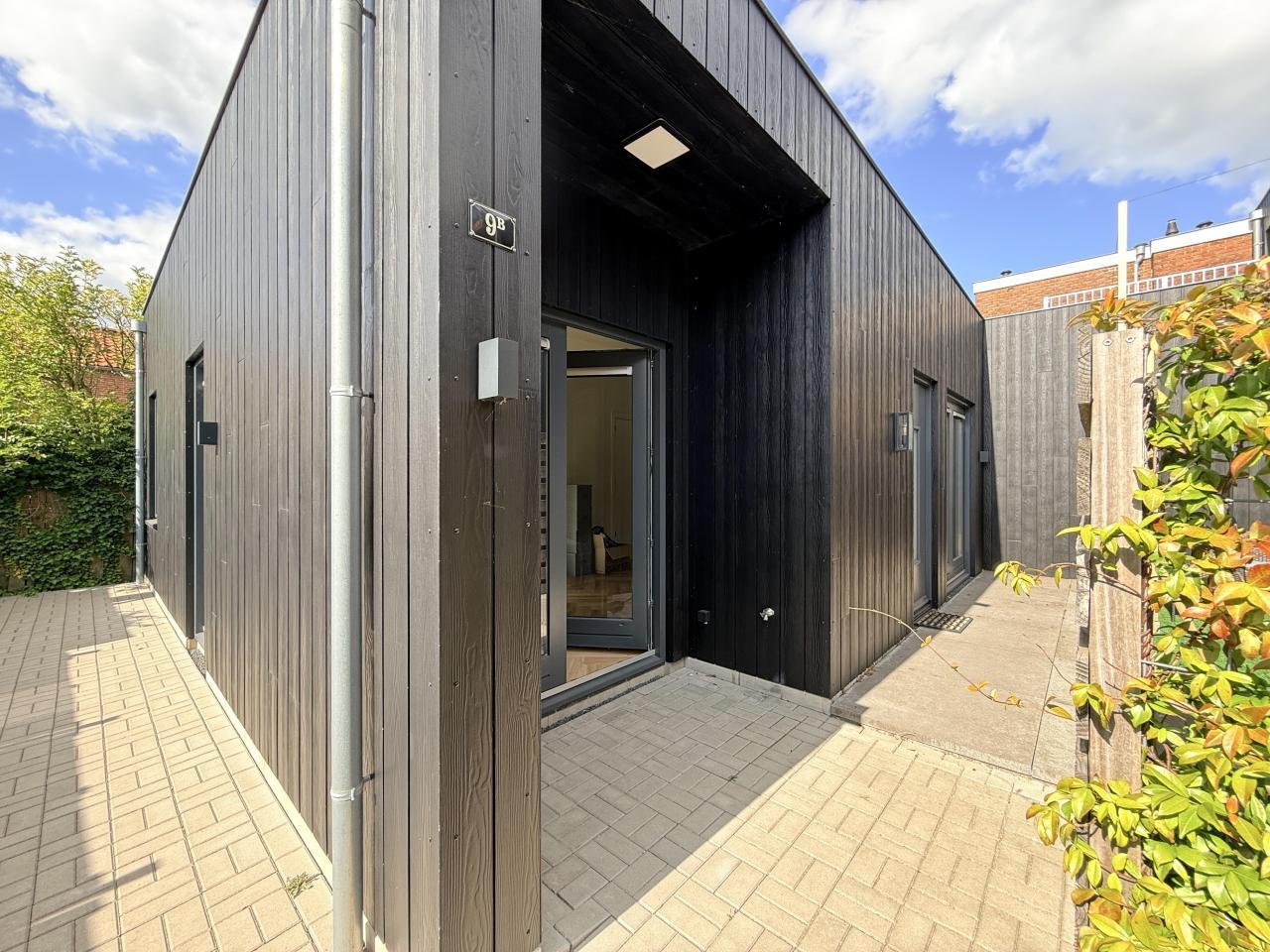 Sustainable 2-Bedroom Apartment with Terrace - Image 2