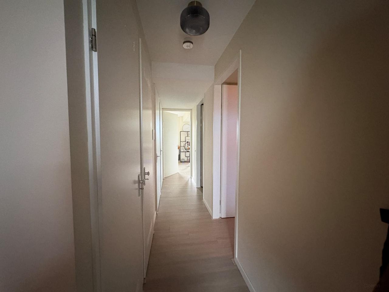 Nieuwbouwappartement met balkon en parking - Afbeelding 3