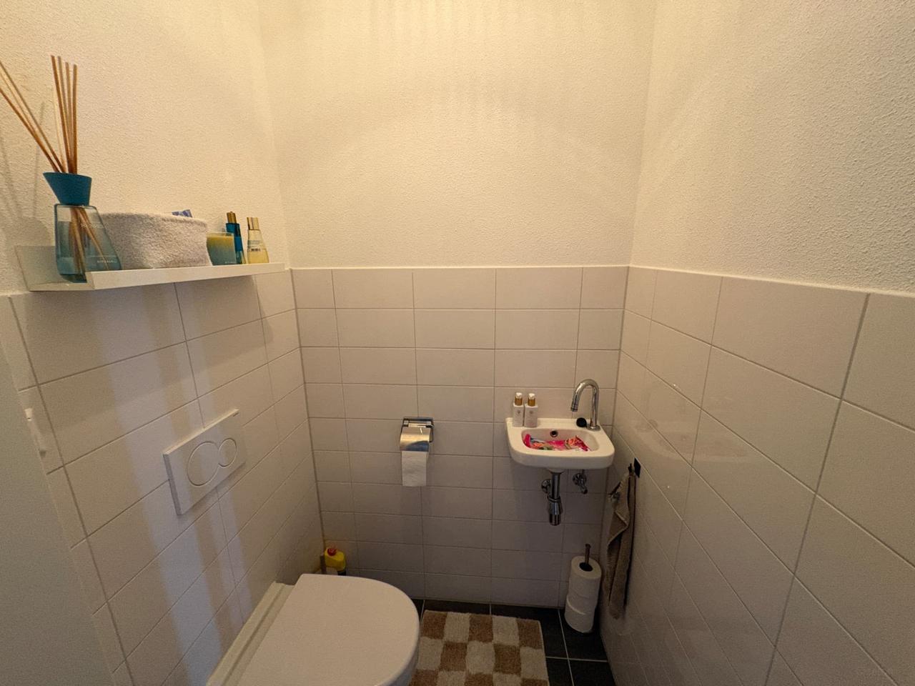 Nieuwbouwappartement met balkon en parking - Afbeelding 7