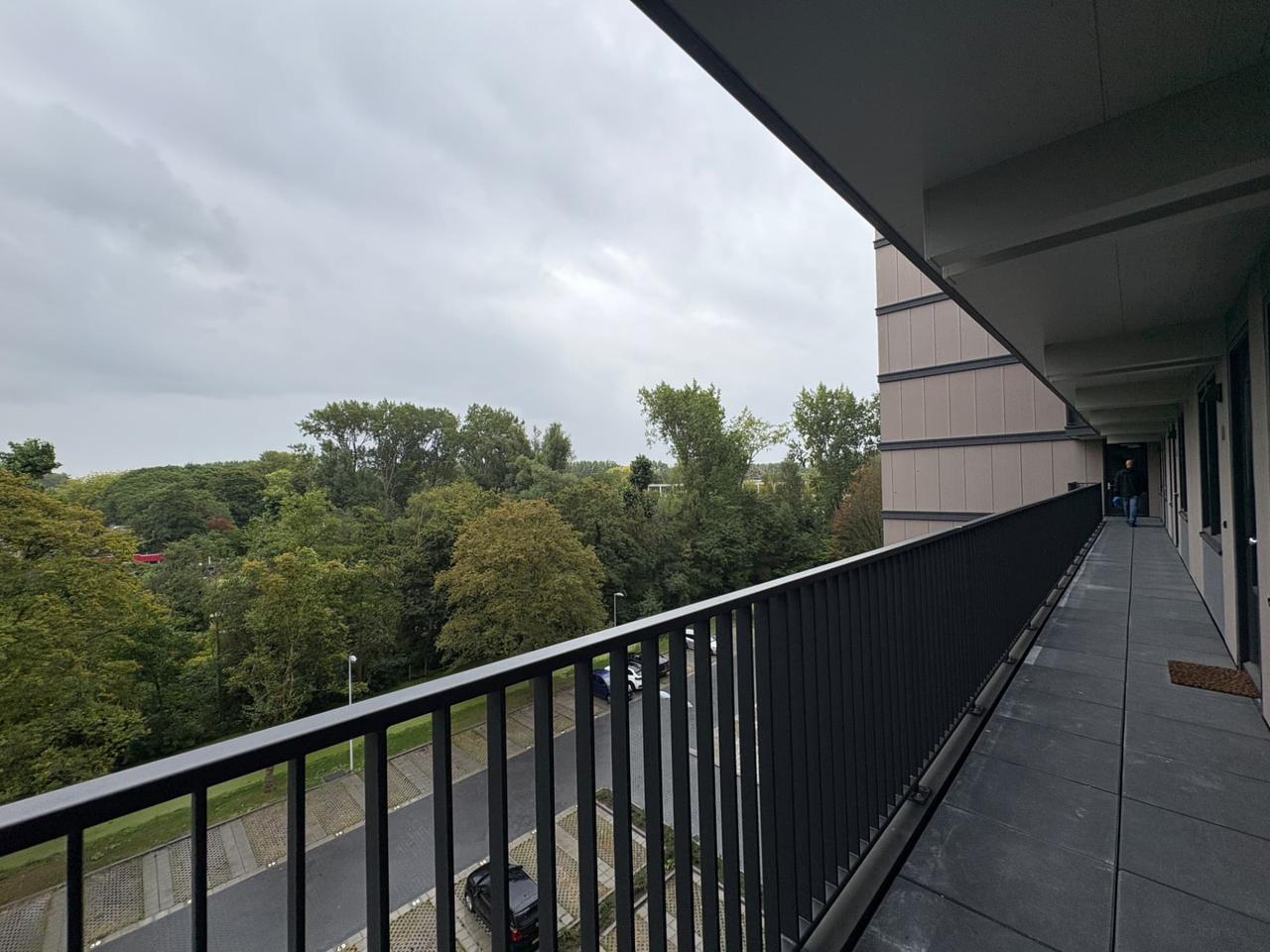 Nieuwbouwappartement met balkon en parking - Afbeelding 10