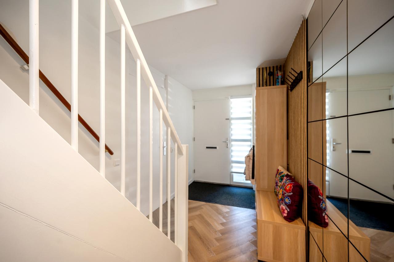 175 m² gemeubileerd met tuin en parking - Afbeelding 5