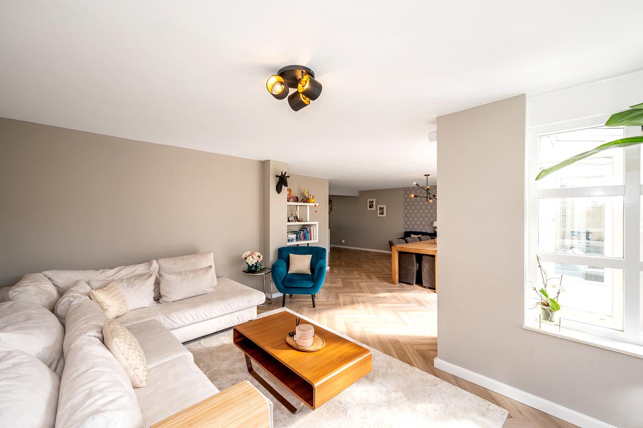 175 m² gemeubileerd met tuin en parking - Afbeelding 15