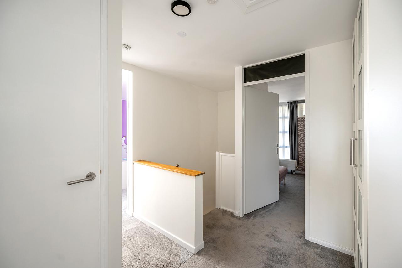 175 m² gemeubileerd met tuin en parking - Afbeelding 19