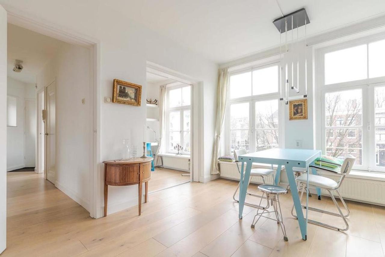 Furnished 2-Bedroom Apartment by the Canal - Image 1