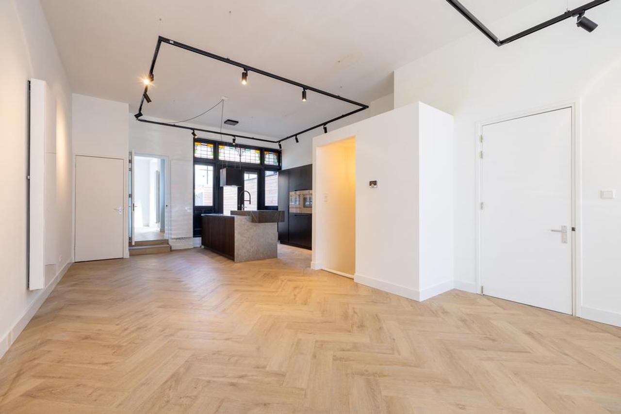 113 m² wonen met tuin en overdekt terras - Afbeelding 1