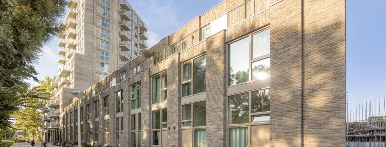 67 m² with two bedrooms and balcony - Image 3