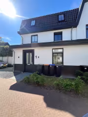 142 m² Living Space and Garden in Bussum