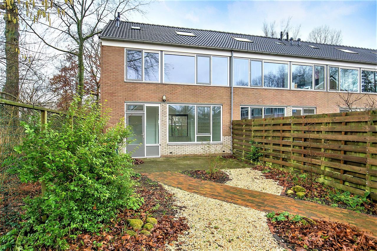 137 m² woonruimte met drie slaapkamers - Afbeelding 1
