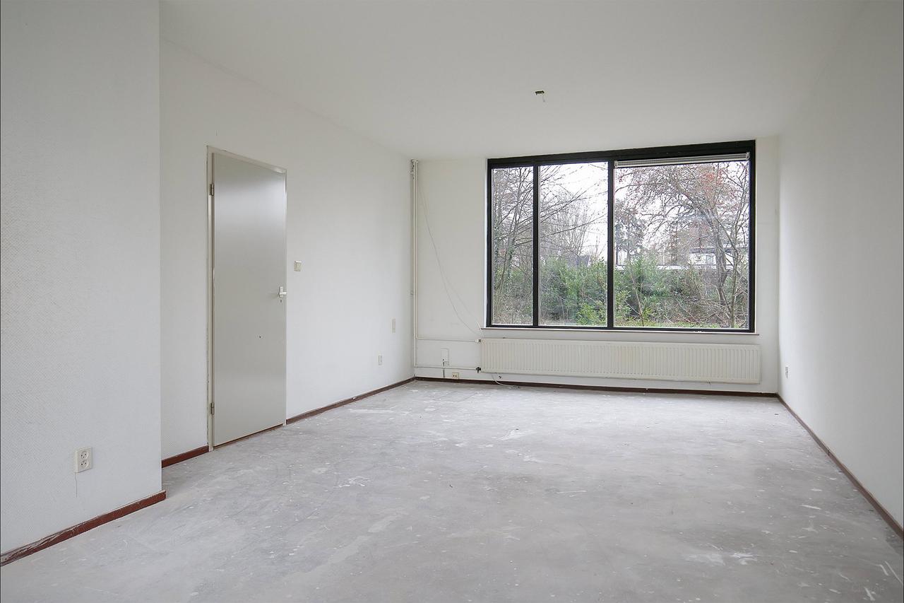137 m² woonruimte met drie slaapkamers - Afbeelding 2