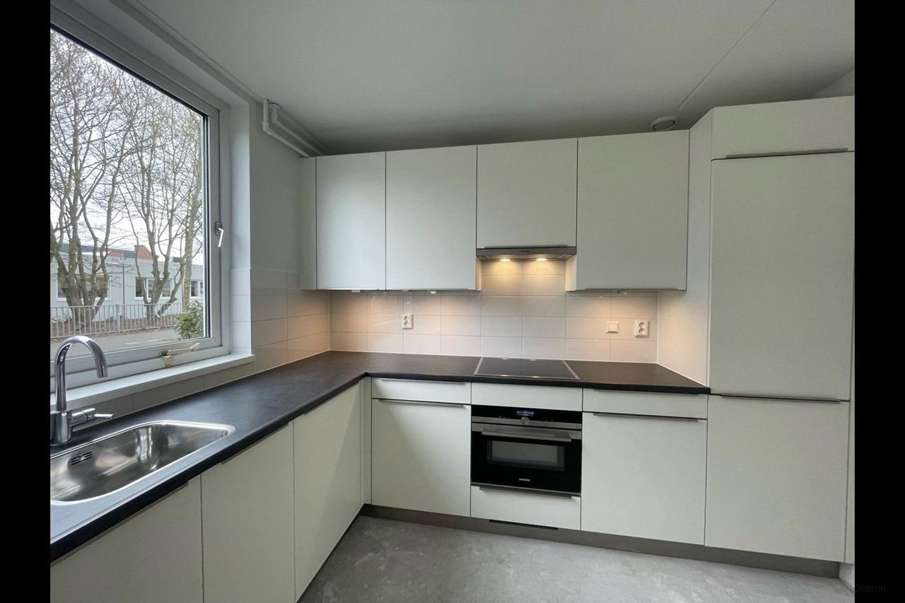 101 m² family home with four bedrooms - Image 1
