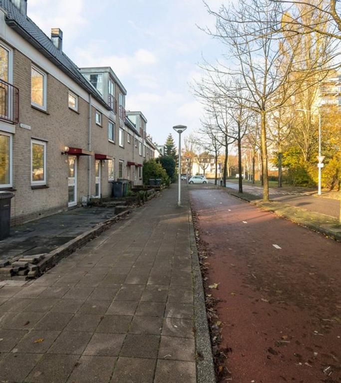 101 m² family home with four bedrooms - Image 14