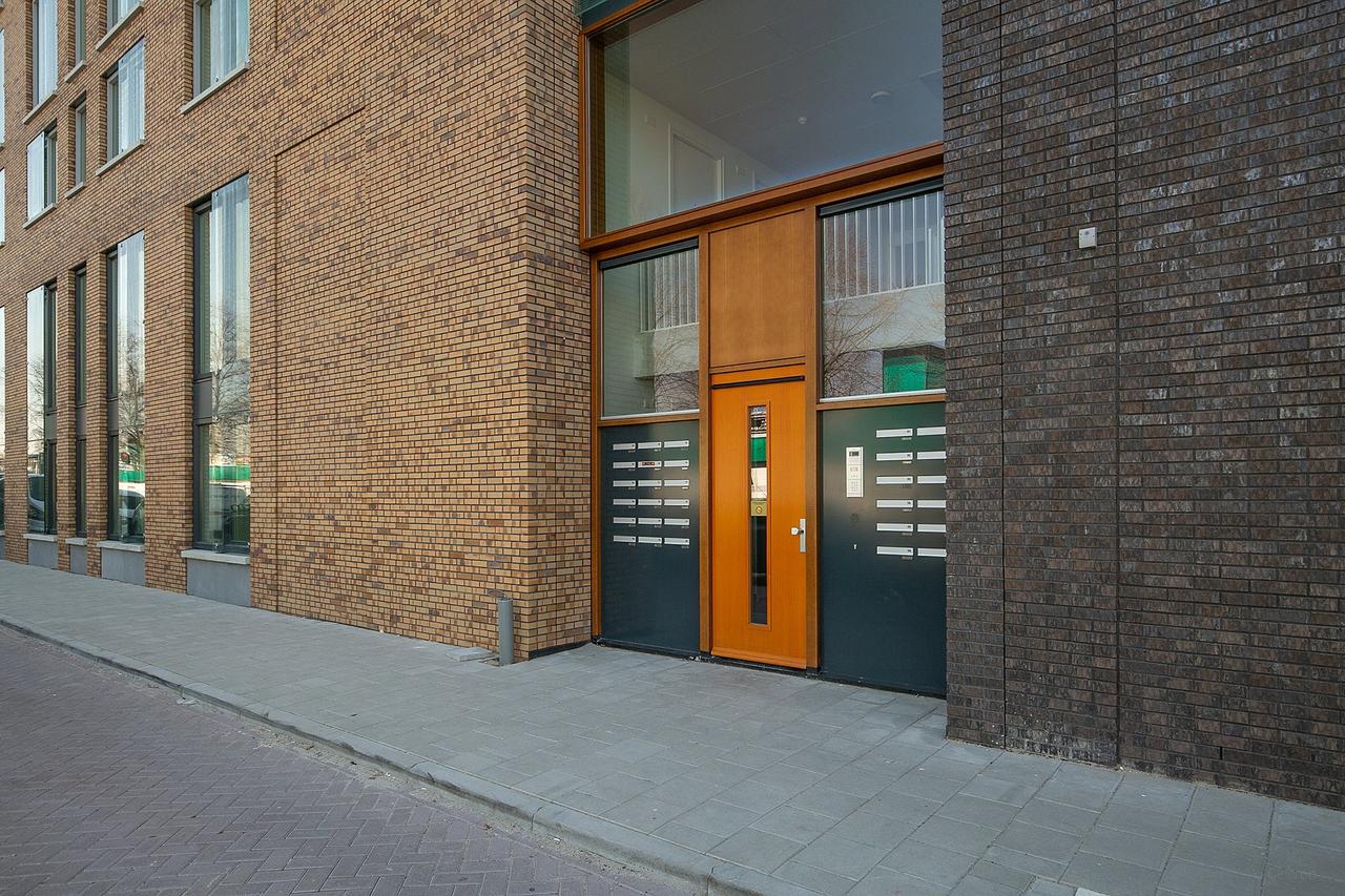 97 m² with balcony and 3 bedrooms - Image 15