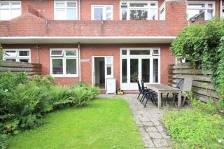 Gemeubileerd met 2 slaapkamers en tuin - Afbeelding 9