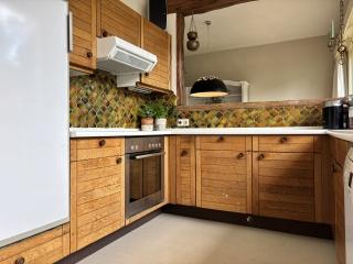 252 m² Corner Villa by Forest and Estate - Image 8