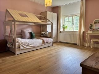 252 m² Corner Villa by Forest and Estate - Image 12