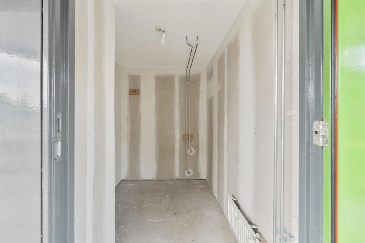 74 m² Apartment with Private Garden - Image 10