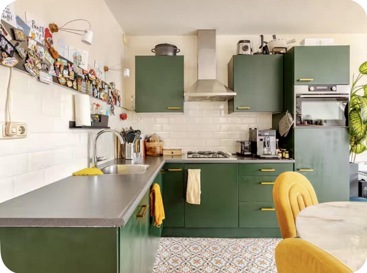 Rooftop terrace and 2 bedrooms in Dapperbuurt - Image 2