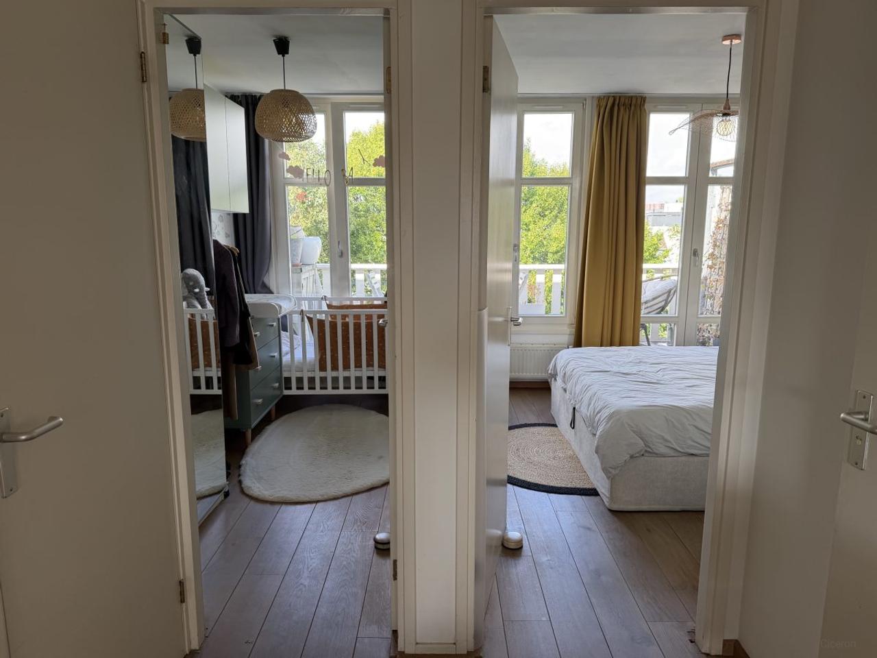 Rooftop terrace and 2 bedrooms in Dapperbuurt - Image 10