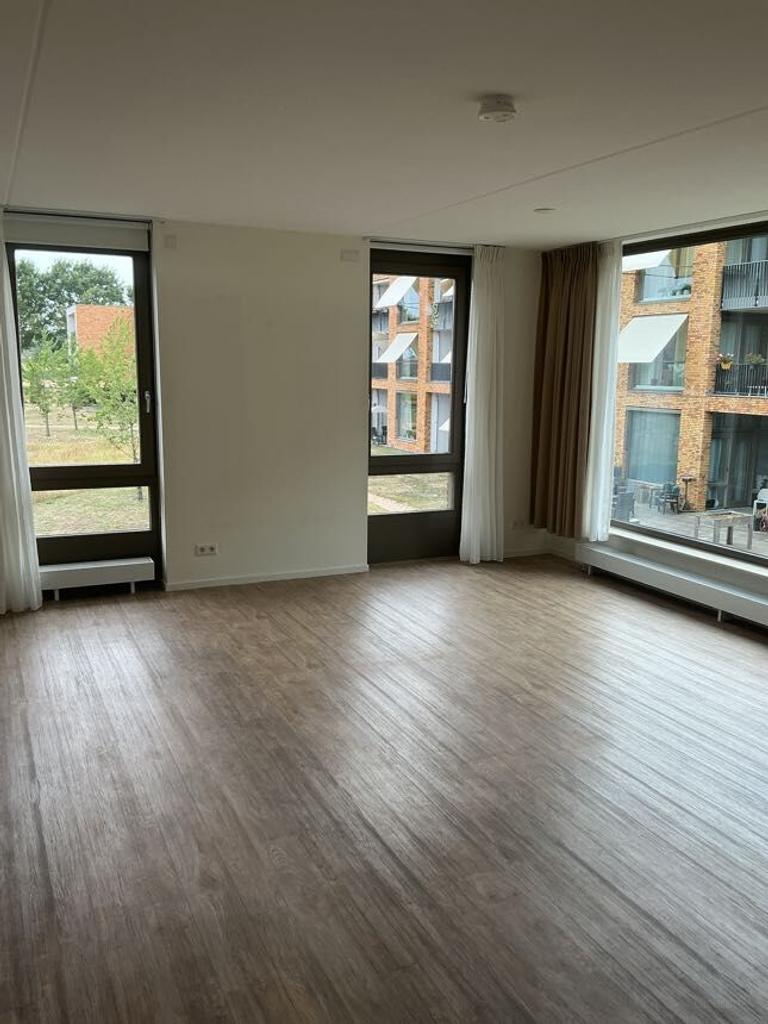 Ground-Floor 55+ Apartment with Balcony - Image 2