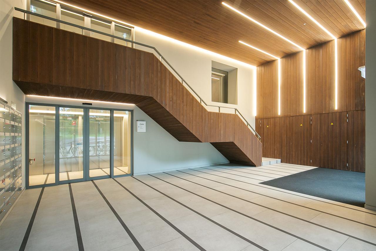 30 m² woonkamer en balkon op de 12e verdieping - Afbeelding 8