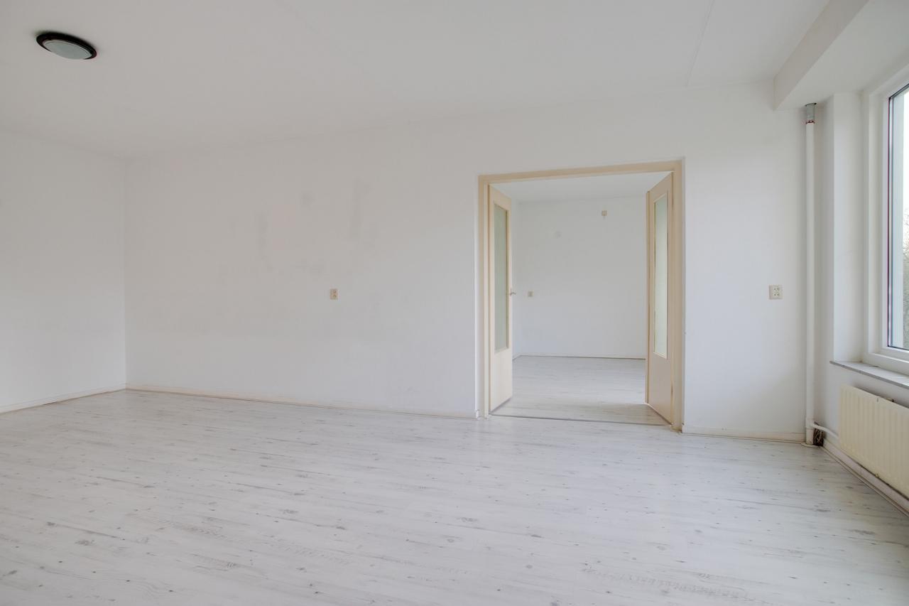 4-room apartment, 85 m², with private parking - Image 19