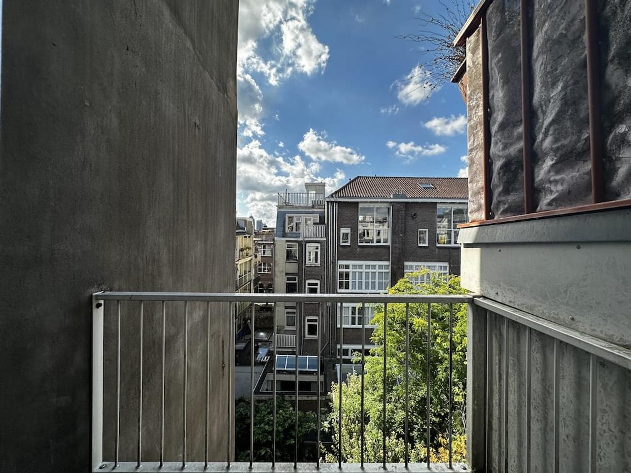 Two-Bedroom Apartment with Two Balconies in De Pijp - Image 8