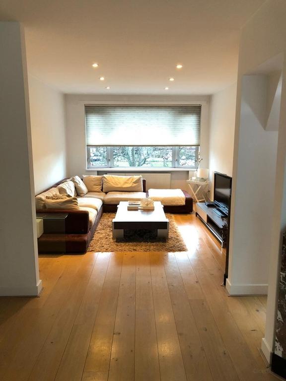 150 m² en 4 slaapkamers aan groen plein - Afbeelding 6