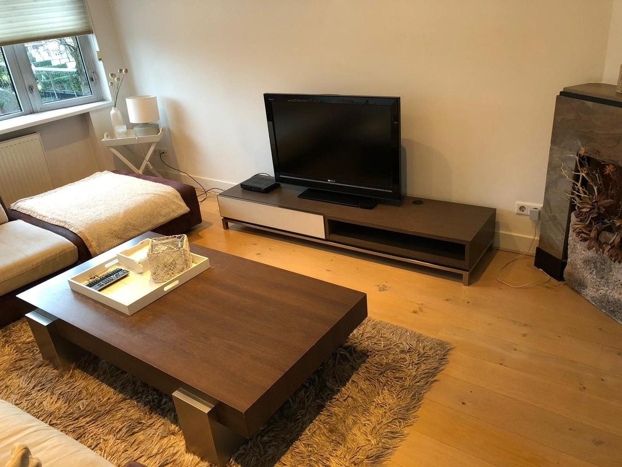 150 m² en 4 slaapkamers aan groen plein - Afbeelding 7