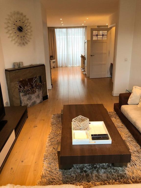 150 m² en 4 slaapkamers aan groen plein - Afbeelding 14