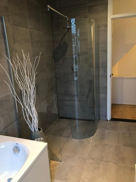 150 m² en 4 slaapkamers aan groen plein - Afbeelding 18