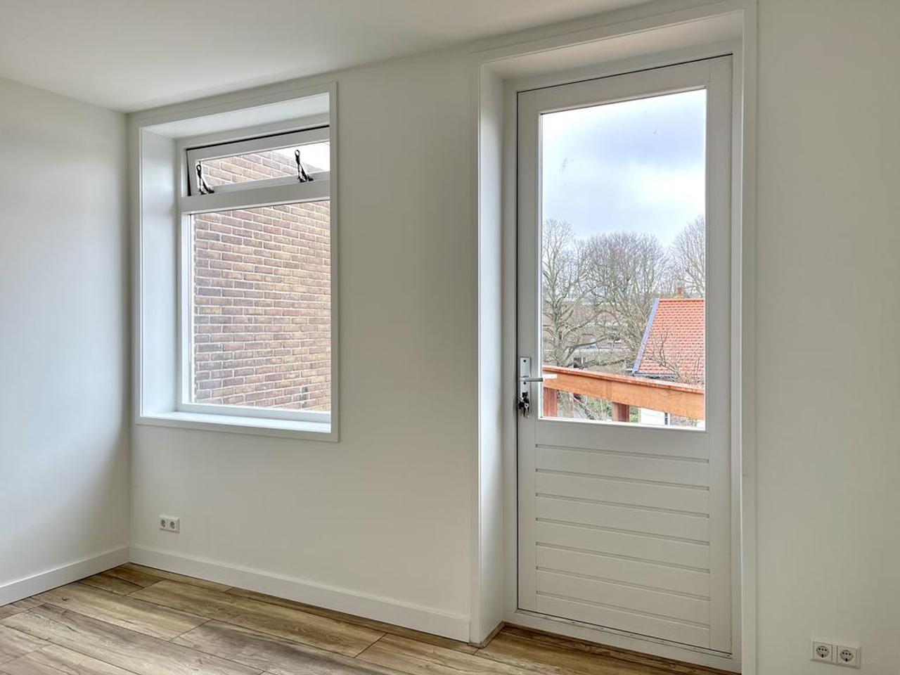 Gerenoveerd 3-kamer appartement in centrum Beverwijk - Afbeelding 11