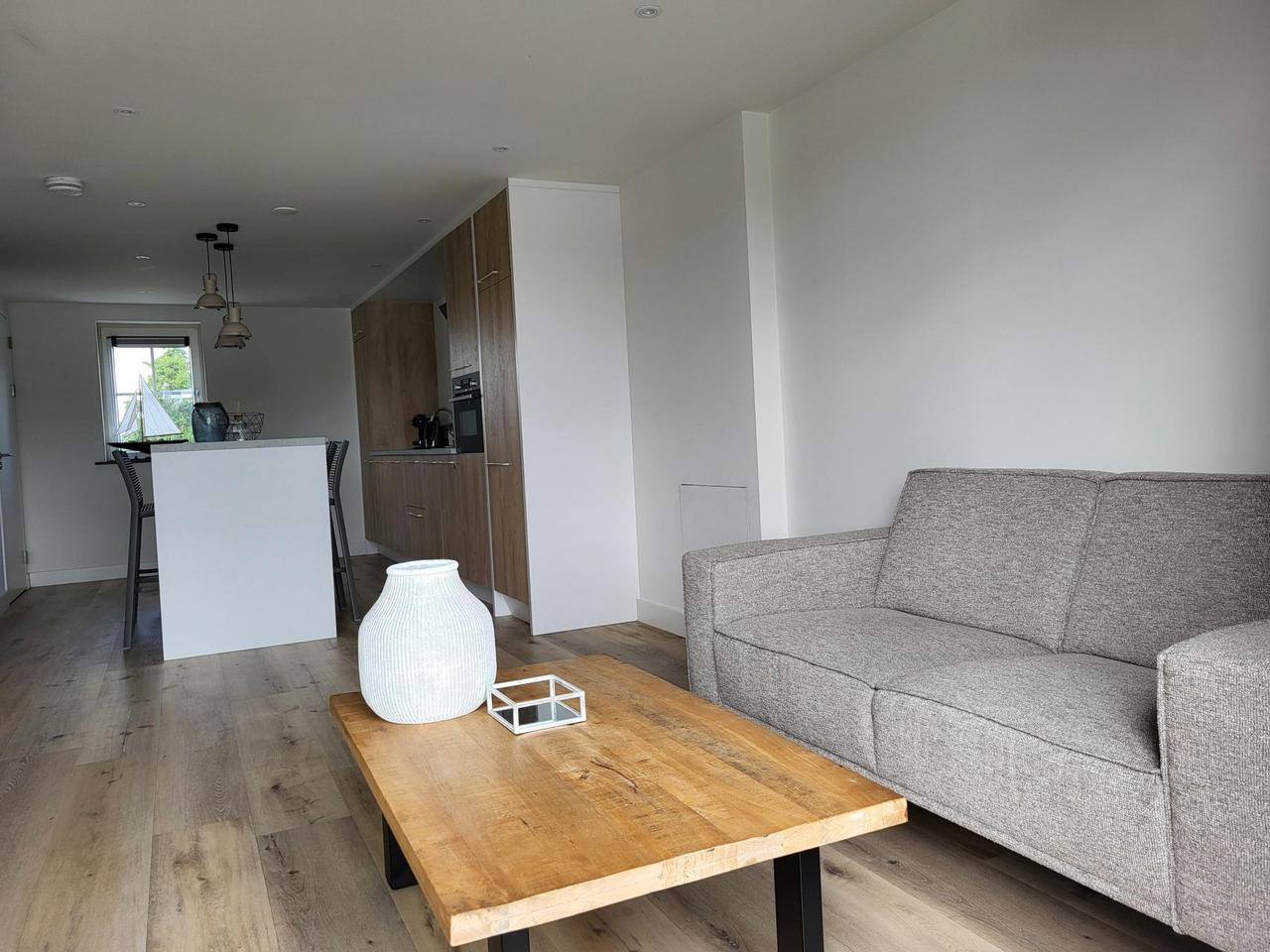 Aan het water wonen met royaal balkon - Afbeelding 8