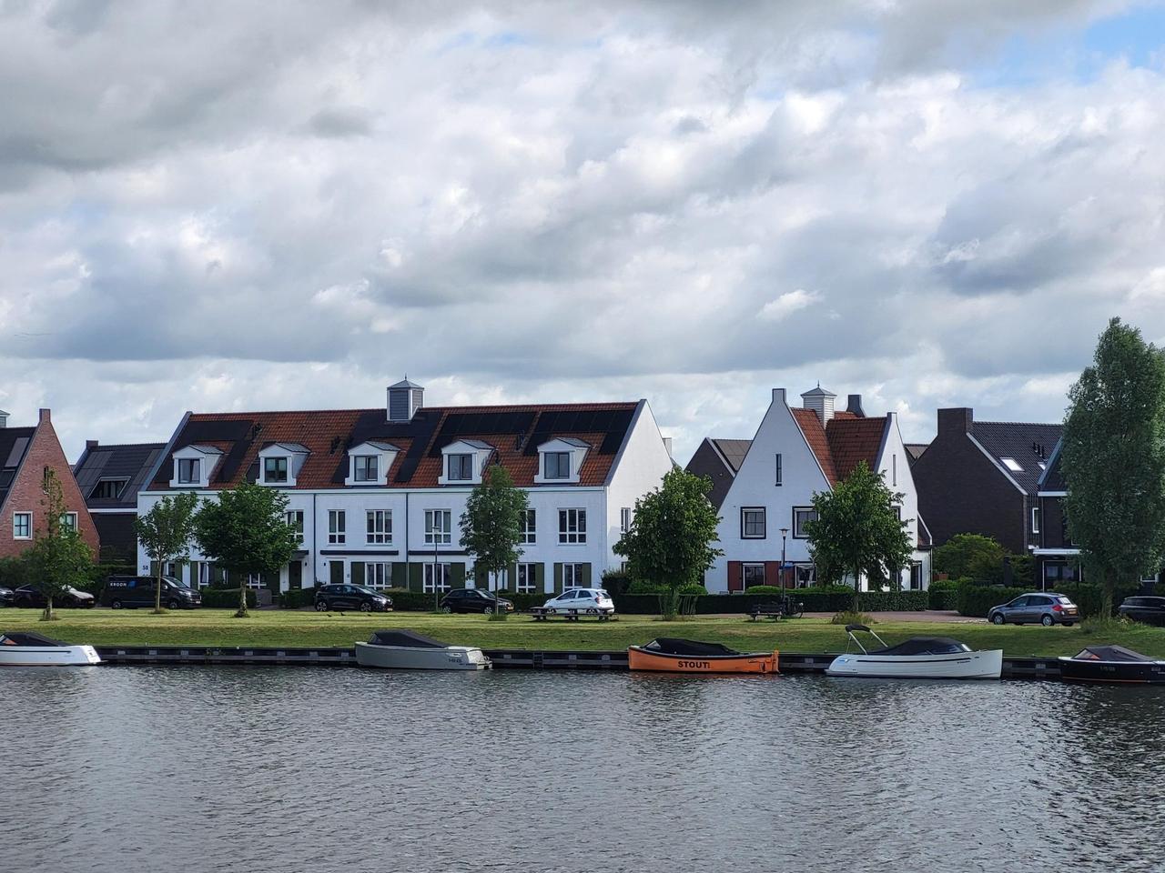 Aan het water wonen met royaal balkon - Afbeelding 36
