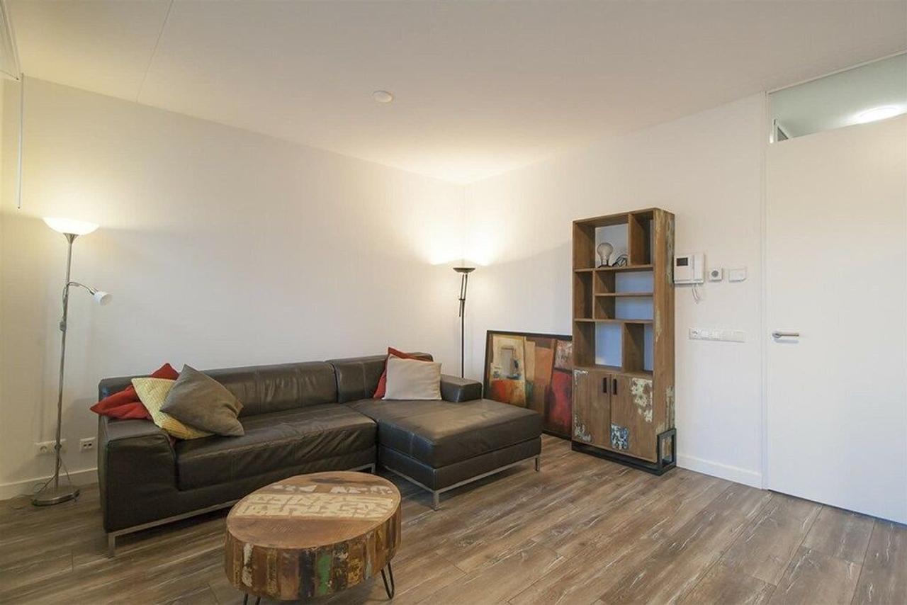 Licht 75m² appartement in Holland Park Diemen - Afbeelding 9