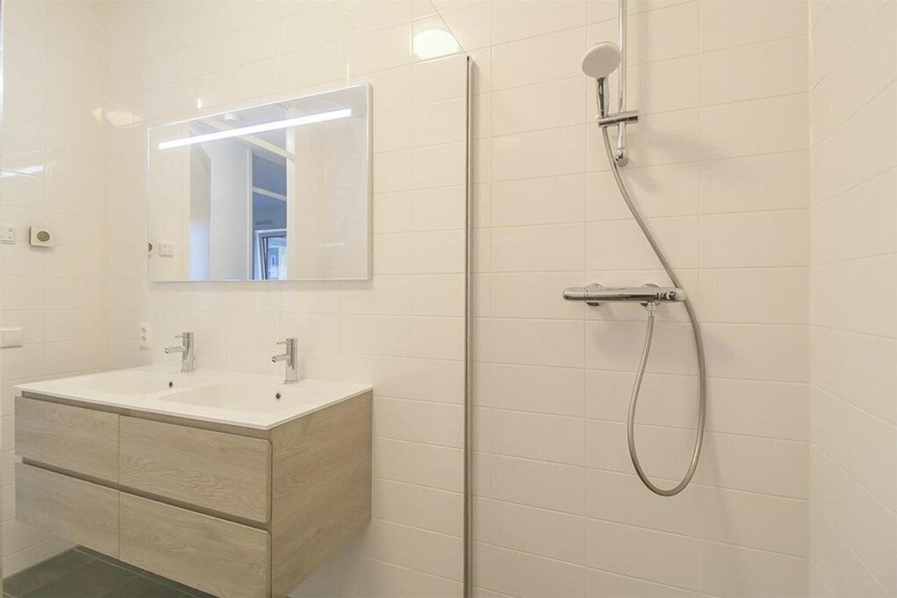 Licht 75m² appartement in Holland Park Diemen - Afbeelding 15