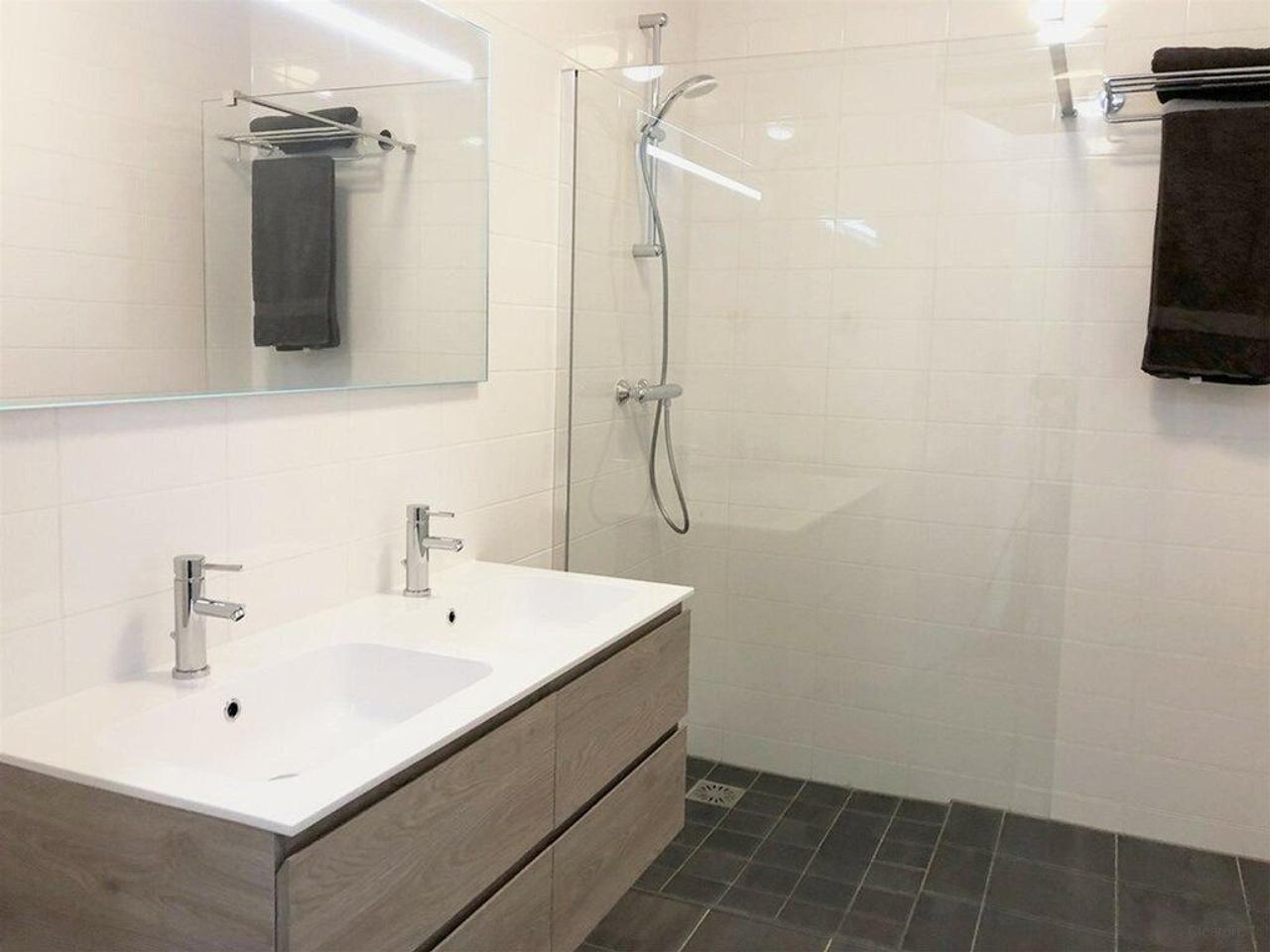 Licht 75m² appartement in Holland Park Diemen - Afbeelding 17