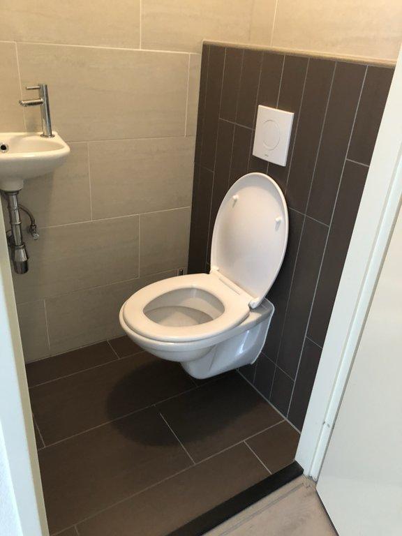 Gemeubileerd 3-kamer appartement in Rotterdam - Afbeelding 12