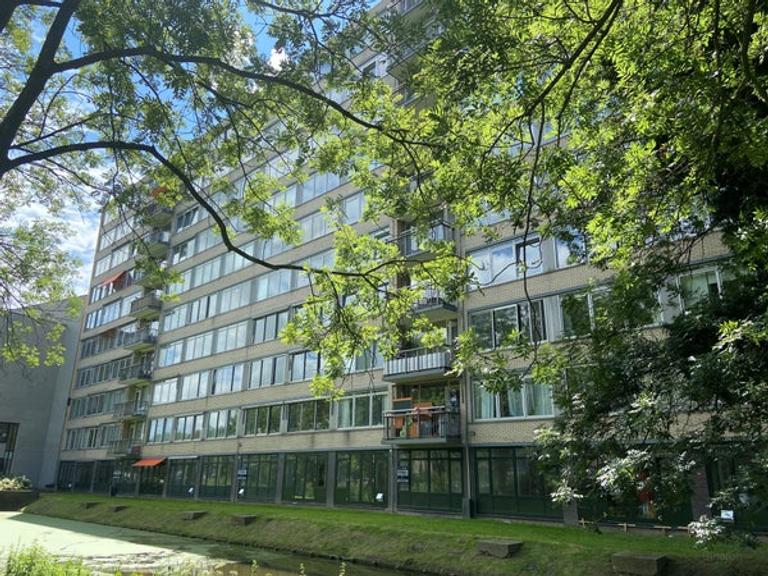 68 m² apartment with balcony and parking - Image 16