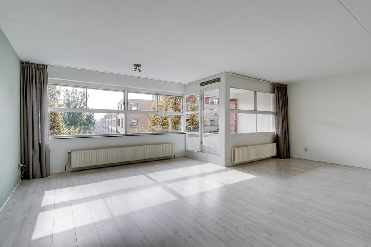 Licht 81m² appartement met balkon op het zuiden - Afbeelding 4