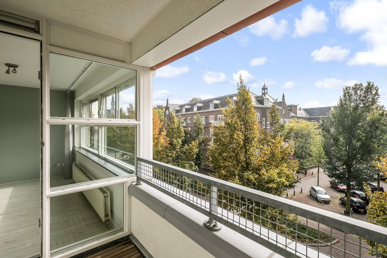 Licht 81m² appartement met balkon op het zuiden - Afbeelding 7